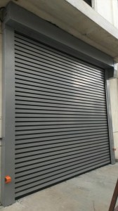 rolling shutter door